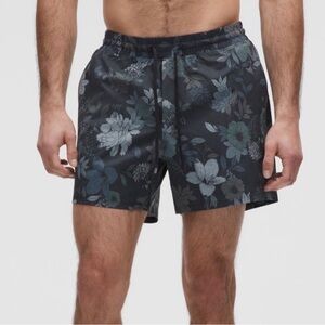 Lululemon Men’s “Swim” Short 5” Inseam w/ Brief Mesh Liner (L) *SOLD OUT AT LULU